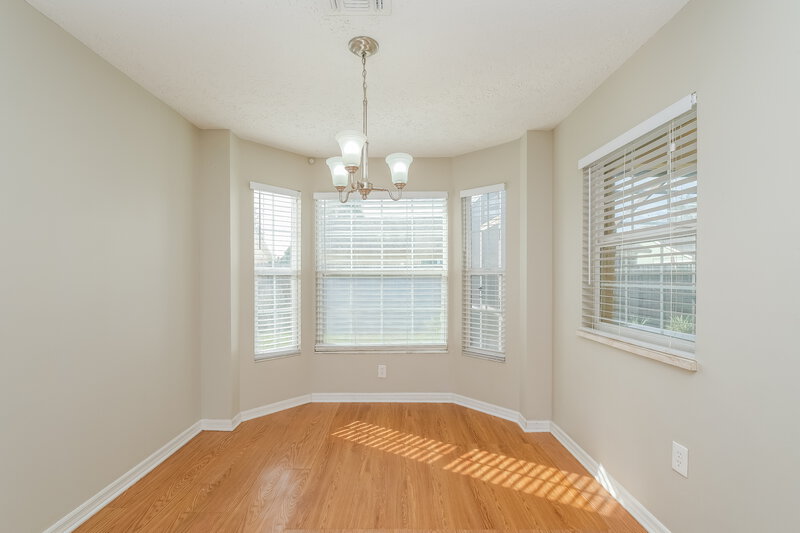 2,450/Mo, 4715 Whitetail Ln New Port Richey, FL 34653 Dining Room View