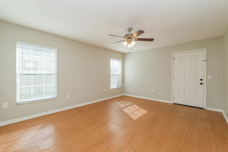 2,450/Mo, 4715 Whitetail Ln New Port Richey, FL 34653 Main Bedroom View