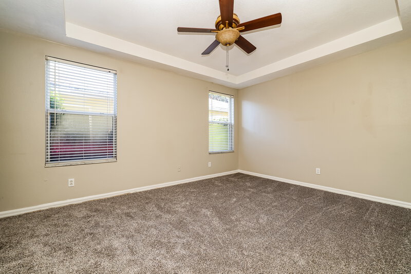 0/Mo, 10621 Navigation Dr Riverview, FL 33579 Main Bedroom View