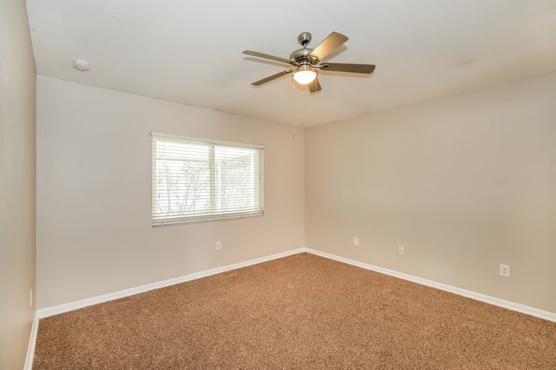 2,220/Mo, 11841 Brenford Crest Riverview, FL 33579 Main Bedroom View