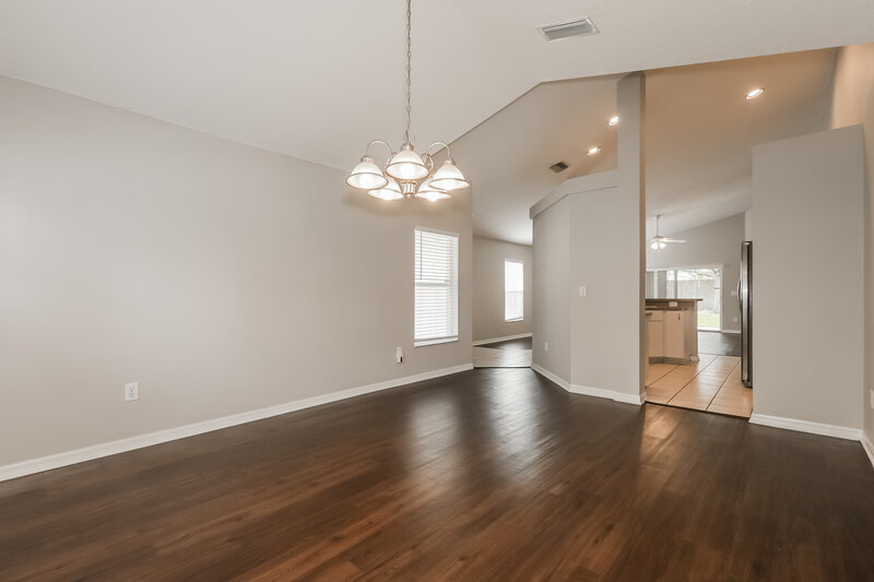 2,000/Mo, 11111 Newbridge Dr Riverview, FL 33579 Dining Room View 2