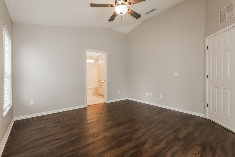 2,000/Mo, 11111 Newbridge Dr Riverview, FL 33579 Main Bedroom View 2