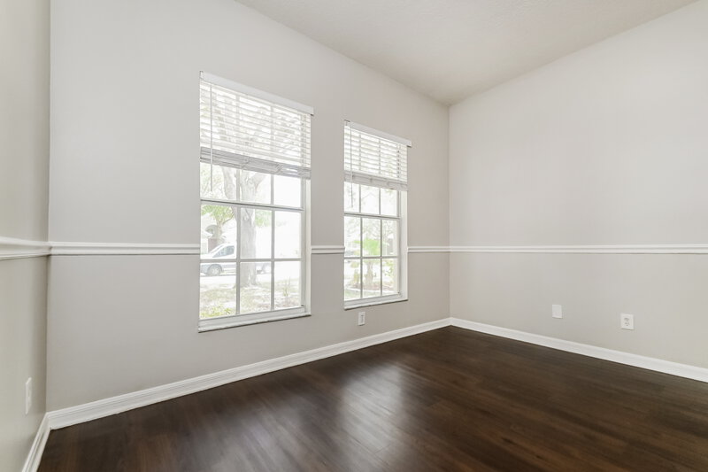 2,130/Mo, 7011 Monarch Park Dr Apollo Beach, FL 33572 Dining Room View