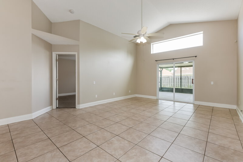 2,285/Mo, 12230 Dawn Vista Dr Riverview, FL 33578 Living Room View