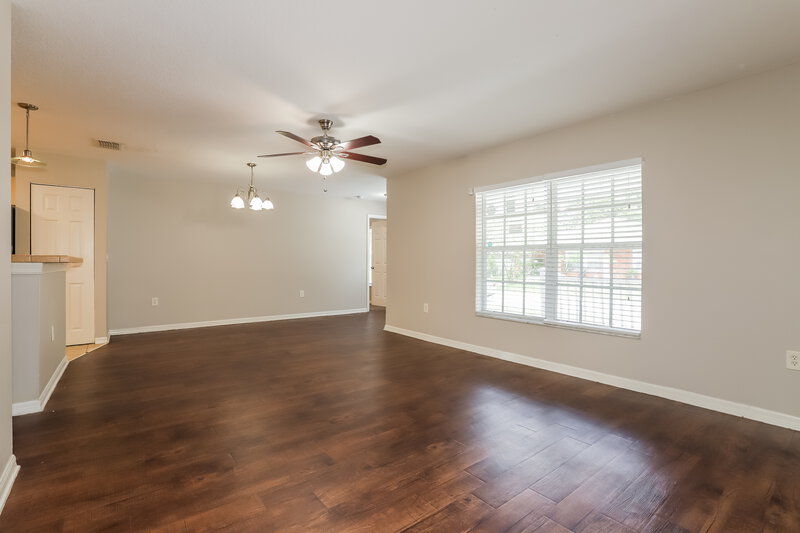 2,095/Mo, 10326 Summerview Cir Riverview, FL 33578 Living Room View
