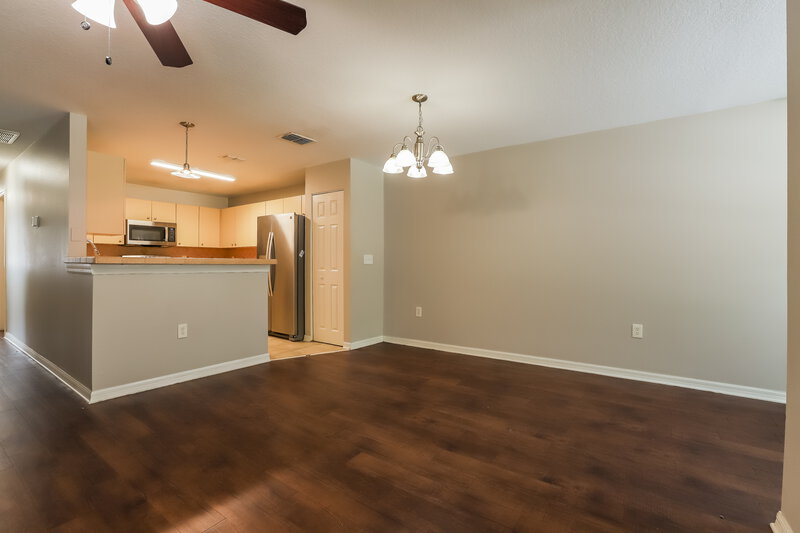 2,095/Mo, 10326 Summerview Cir Riverview, FL 33578 Living Room View 2