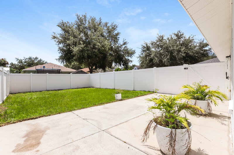 2,095/Mo, 10326 Summerview Cir Riverview, FL 33578 Backyard View