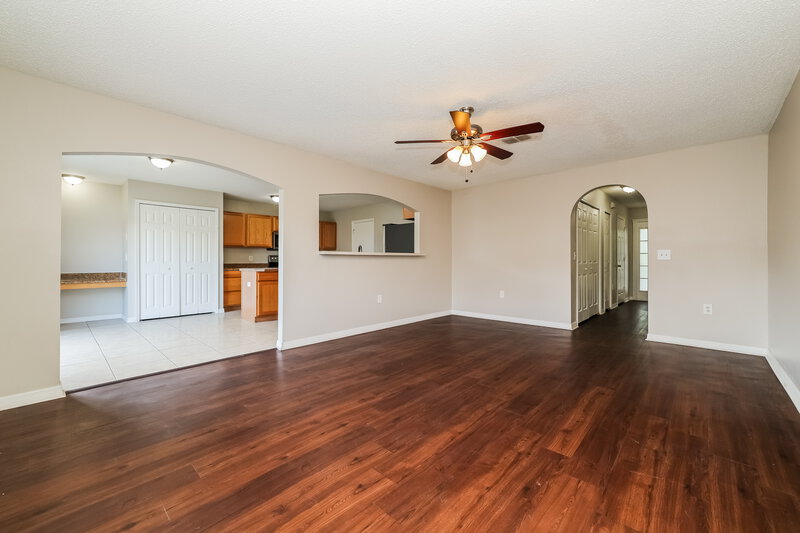 2,675/Mo, 11326 Ivy Flower Loop Riverview, FL 33578 Living Room View