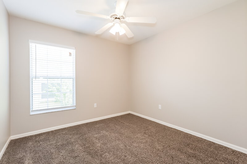 1,985/Mo, 13512 Blue Sunfish Ct Riverview, FL 33569 Bedroom View 3