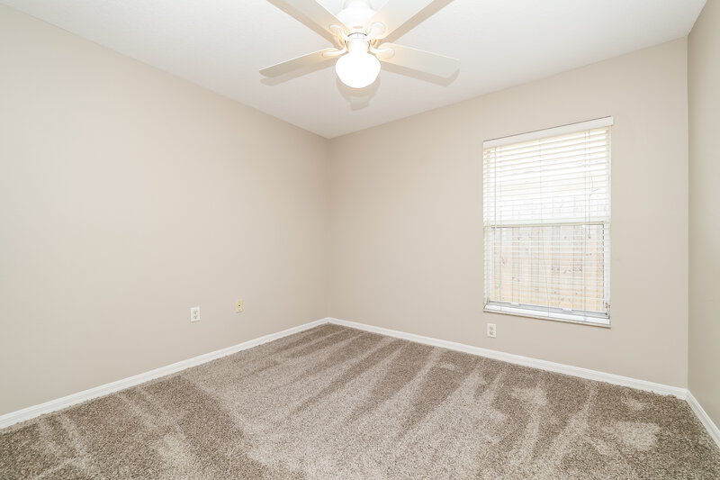 2,100/Mo, 1501 21st St SE Ruskin, FL 33570 Bedroom View 2