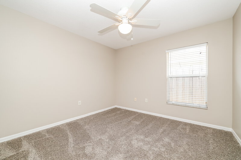 2,100/Mo, 1501 21st St SE Ruskin, FL 33570 Bedroom View 5