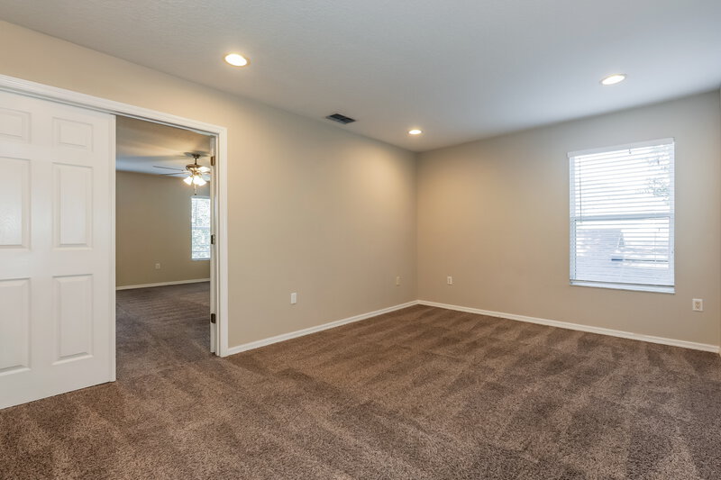 2,285/Mo, 11813 Mango Groves Blvd Seffner, FL 33584 Family Room View