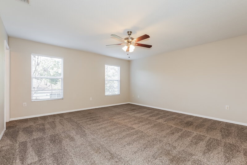 2,285/Mo, 11813 Mango Groves Blvd Seffner, FL 33584 Main Bedroom View