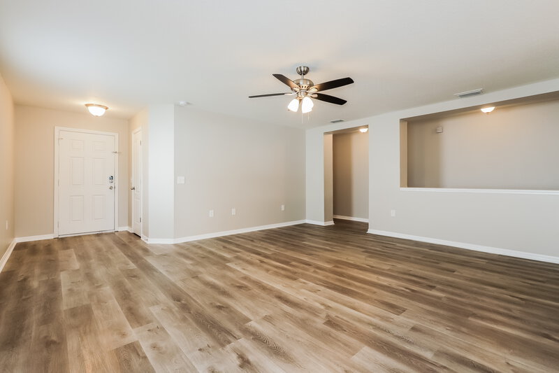 3,720/Mo, 10510 Goshawk Pl Riverview, FL 33578 Living Room View 2