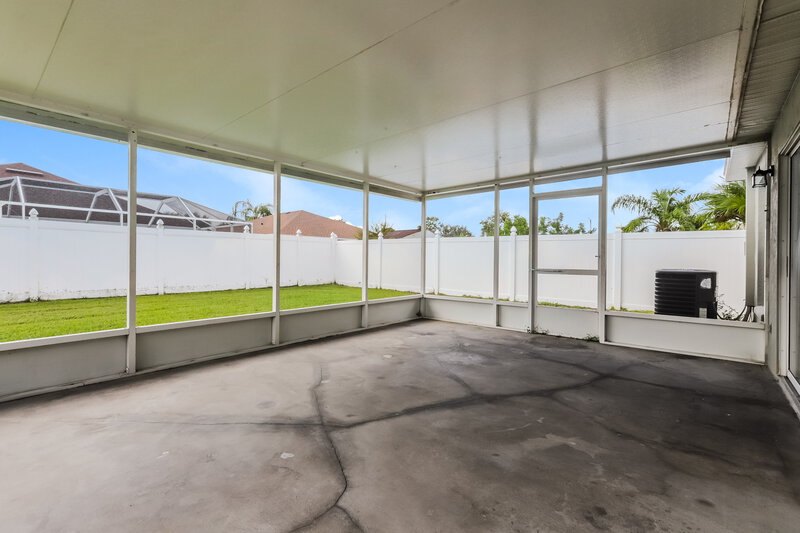 3,720/Mo, 10510 Goshawk Pl Riverview, FL 33578 Sun Room View