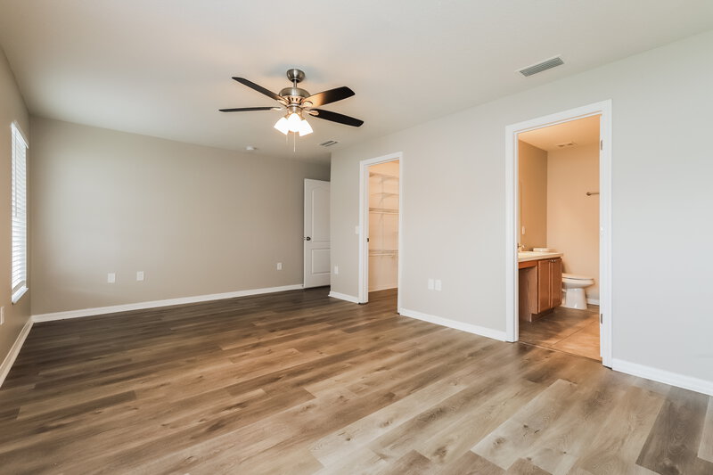 3,720/Mo, 10510 Goshawk Pl Riverview, FL 33578 Main Bedroom View 2