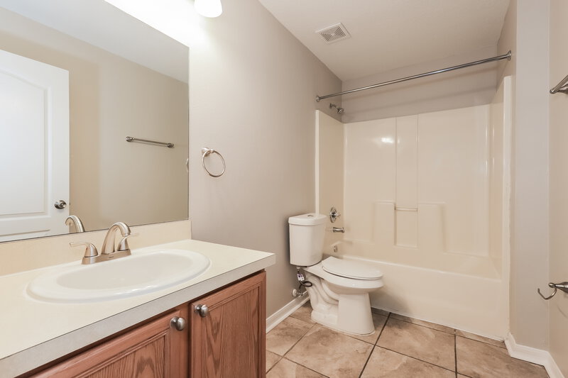 3,720/Mo, 10510 Goshawk Pl Riverview, FL 33578 Bathroom View