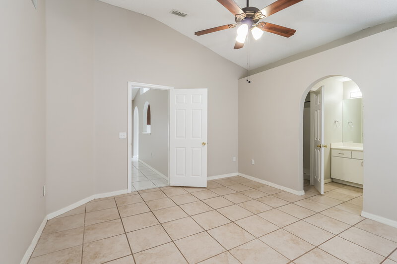 1,940/Mo, 30539 Birdhouse Dr Wesley Chapel, FL 33545 Main Bedroom View 2