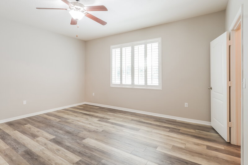 2,090/Mo, 6353 Twin Bridges Dr Zephyrhills, FL 33541 Bedroom View