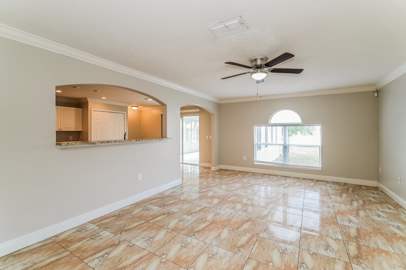 2,480/Mo, 13706 Gentle Woods Ave Riverview, FL 33569 Living Room View