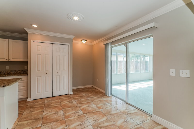 2,480/Mo, 13706 Gentle Woods Ave Riverview, FL 33569 Dining Room View
