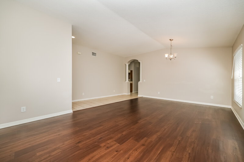 2,355/Mo, 9732 White Barn Way Riverview, FL 33569 Living Room View 2