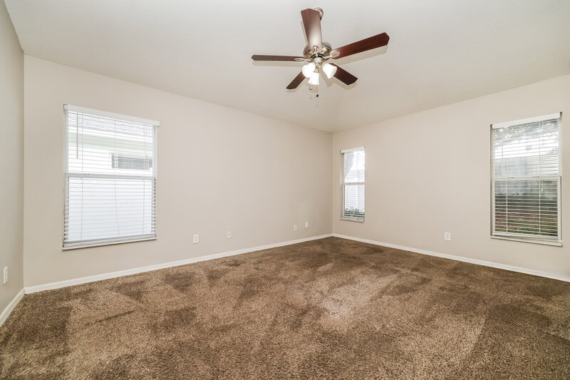 2,355/Mo, 9732 White Barn Way Riverview, FL 33569 Main Bedroom View