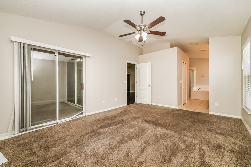 2,355/Mo, 9732 White Barn Way Riverview, FL 33569 Main Bedroom View 2