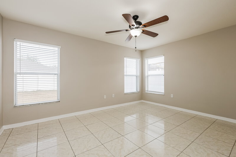 2,115/Mo, 10506 Early Light Ct Riverview, FL 33578 Main Bedroom View