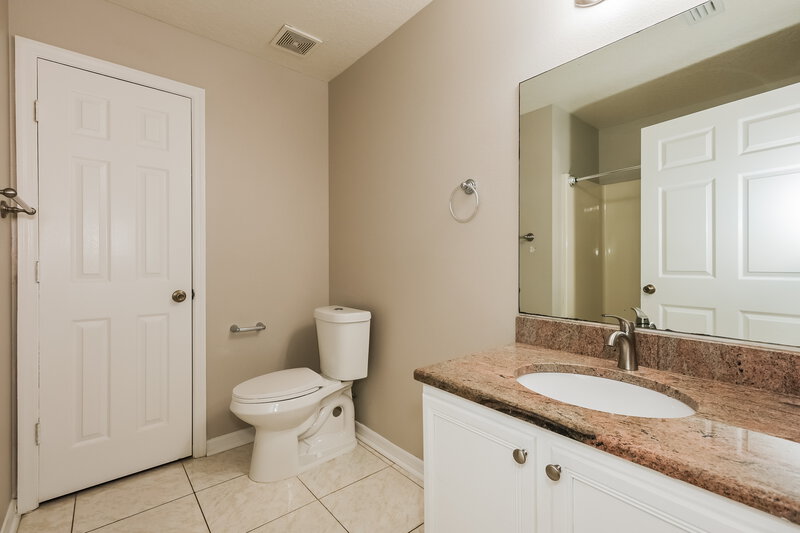 2,115/Mo, 10506 Early Light Ct Riverview, FL 33578 Bathroom View