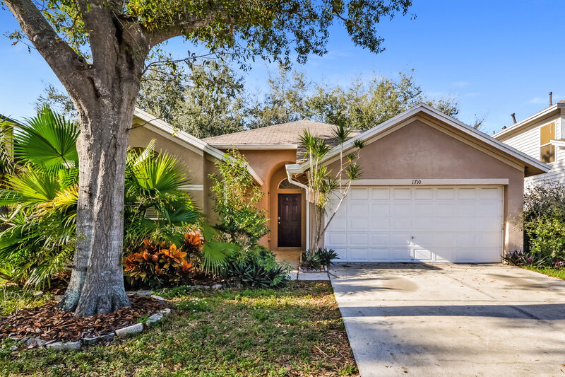 3,320/Mo, 1710 Scotch Pine Dr Brandon, FL 33511 External View