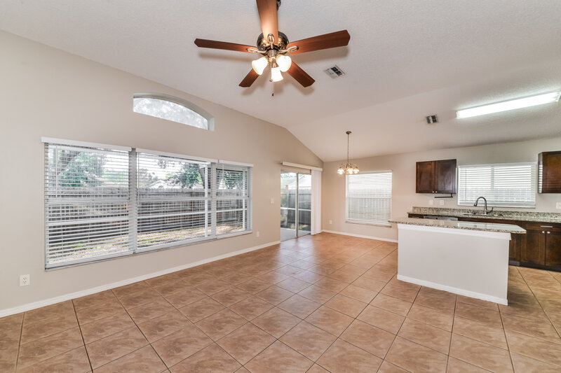 3,320/Mo, 1710 Scotch Pine Dr Brandon, FL 33511 Living Room View