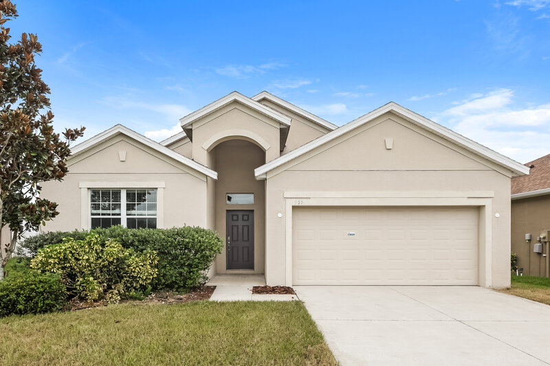 2,050/Mo, 955 Krenson Woods Rd Lakeland, FL 33813 External View
