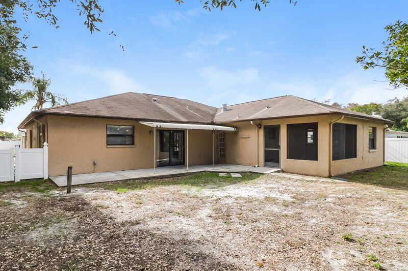 2,030/Mo, 8533 Gum Tree Ave New Port Richey, FL 34653 Rear View