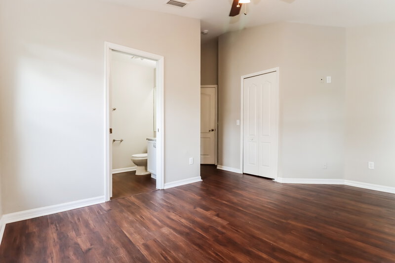 1,890/Mo, 12610 Montford Ln Riverview, FL 33579 Main Bedroom View 2