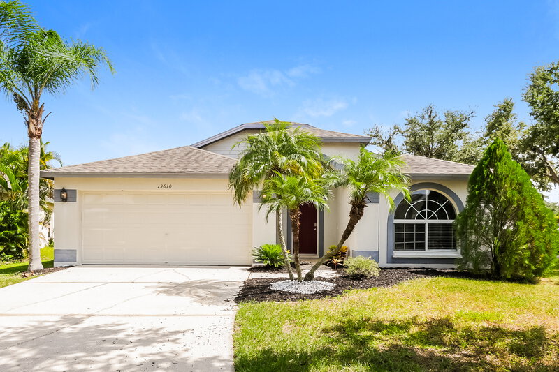 3,360/Mo, 13610 Ogakor Dr Riverview, FL 33579 External View