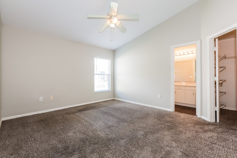 3,360/Mo, 13610 Ogakor Dr Riverview, FL 33579 Main Bedroom View