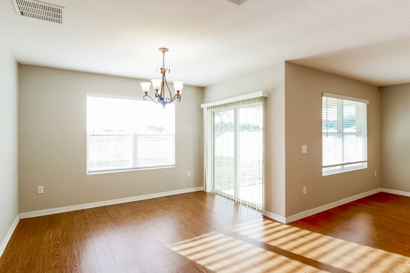 1,920/Mo, 586 Hartford Heights St Spring Hill, FL 34609 Dining Room View