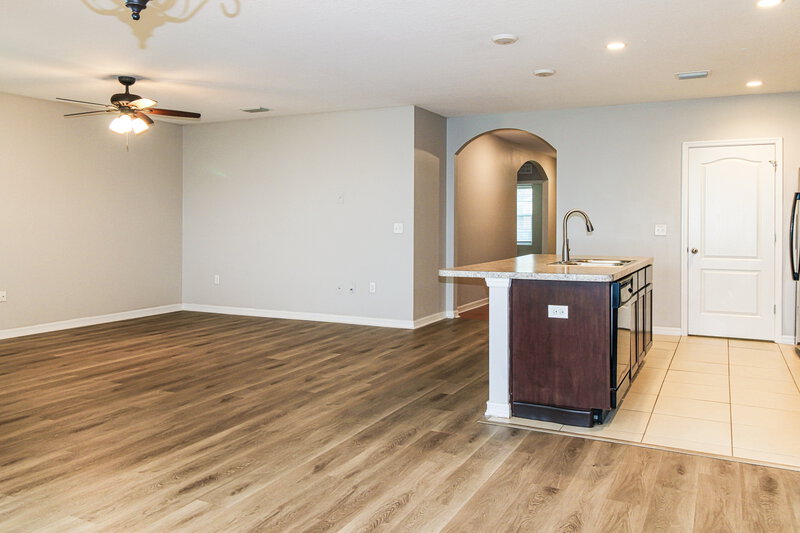 1,945/Mo, 586 Hartford Heights St Spring Hill, FL 34609 Living Room View 3