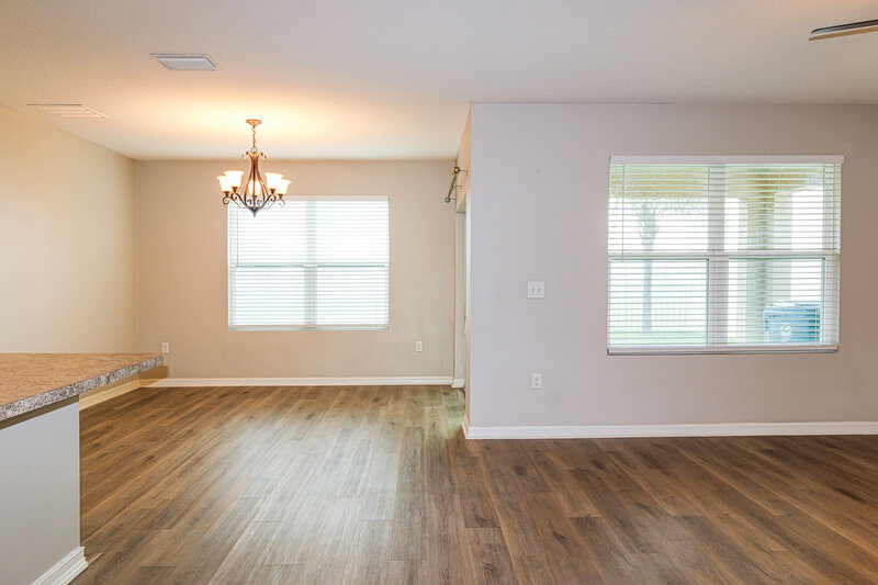 1,945/Mo, 586 Hartford Heights St Spring Hill, FL 34609 Dining Room View