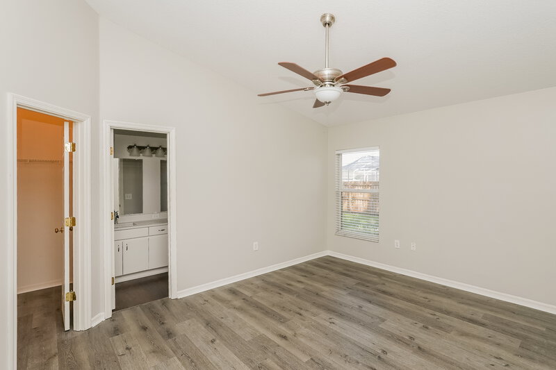 2,225/Mo, 10724 Deepbrook Dr Riverview, FL 33569 Main Bedroom View