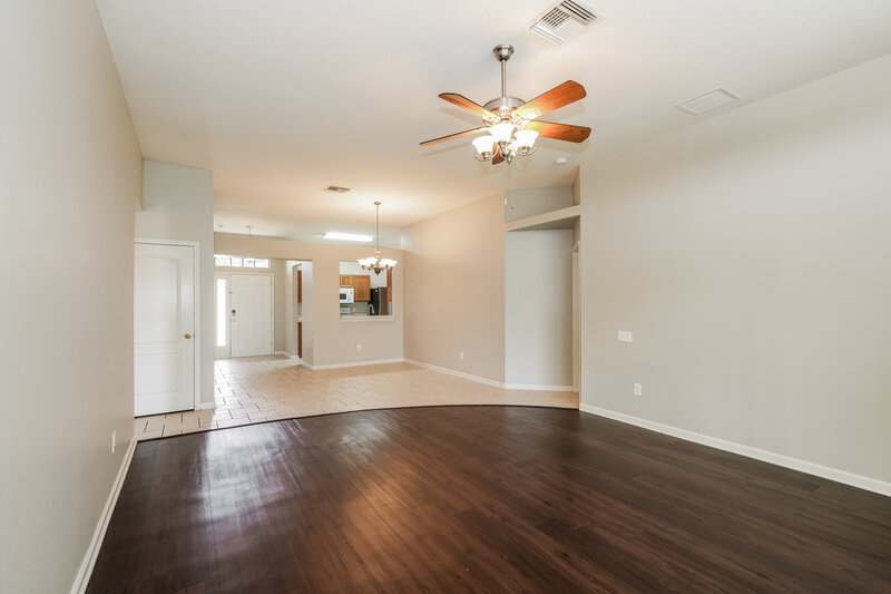 2,085/Mo, 13116 Early Run Ln Riverview, FL 33578 Living Room View 2