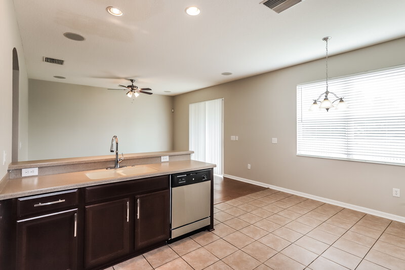 2,375/Mo, 1119 Windton Oak Dr Ruskin, FL 33570 Misc View 9