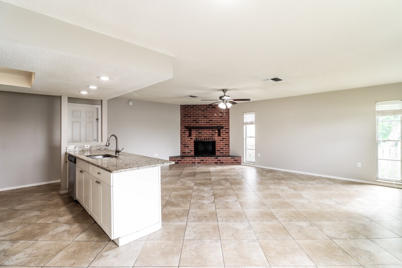 2,350/Mo, 4839 Cypress Tree Dr Tampa, FL 33624 Dining Room View 2