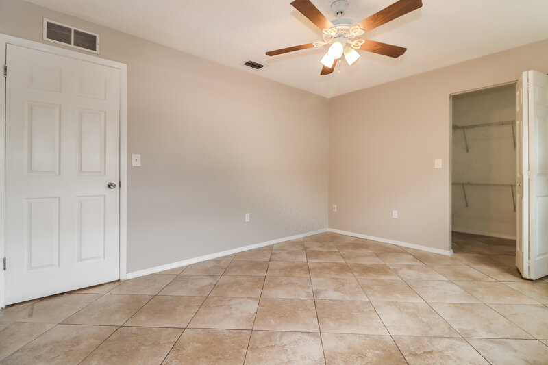 2,350/Mo, 4839 Cypress Tree Dr Tampa, FL 33624 Bedroom View 2