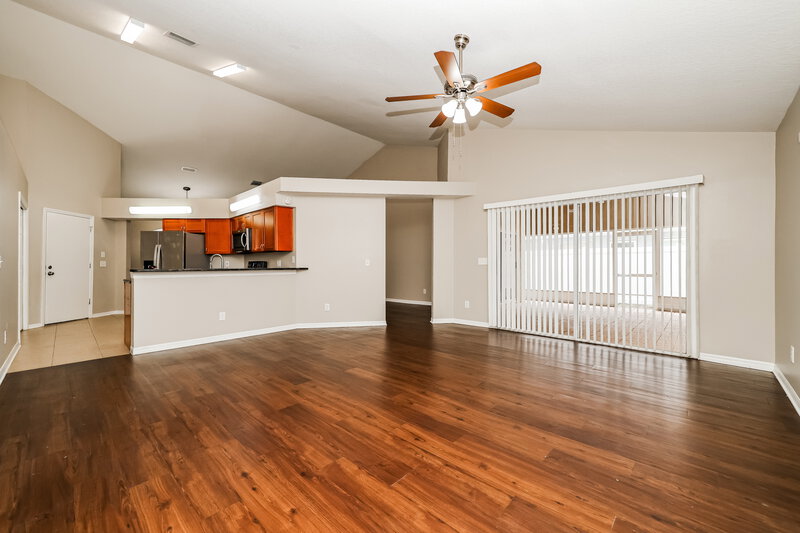 2,535/Mo, 2212 Kenwick Dr Valrico, FL 33596 Living Room View 3