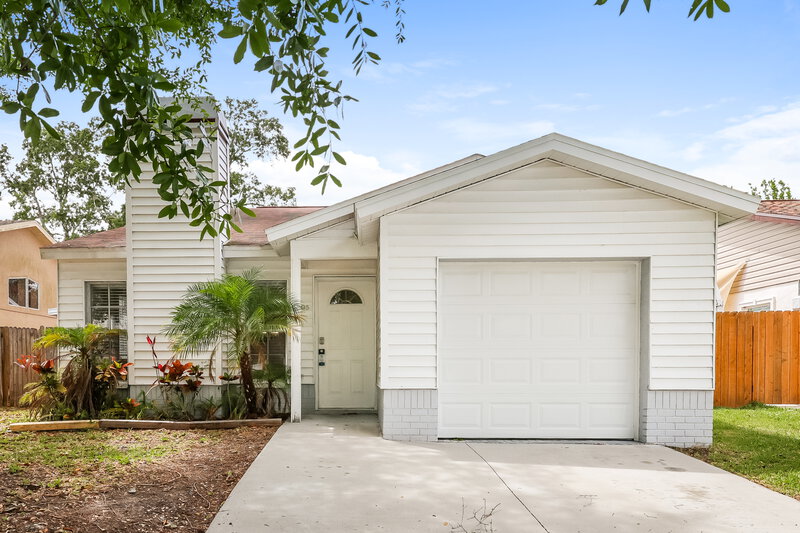 2,235/Mo, 11105 Cherrywood Ln Riverview, FL 33579 External View