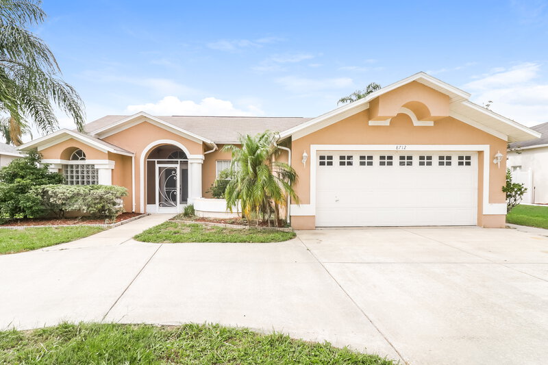 2,240/Mo, 8712 Cypress Lakes Blvd New Port Richey, FL 34653 External View