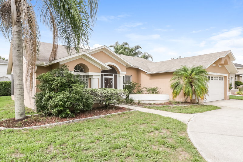 2,240/Mo, 8712 Cypress Lakes Blvd New Port Richey, FL 34653 Front View