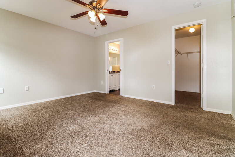 2,180/Mo, 154 Winston Manor Cir Seffner, FL 33584 mian View
